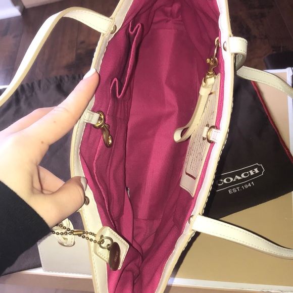 Coach Multicolor tote - Picture 4 of 8